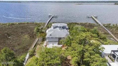 8720 Shipwatch Drive Wilmington NC 28412