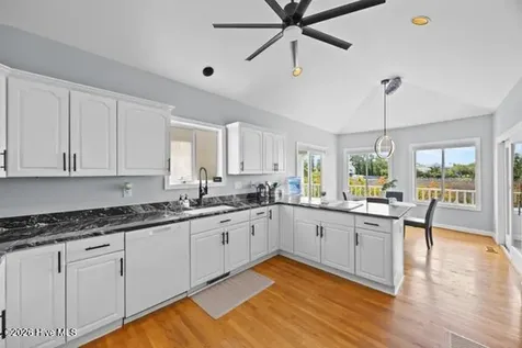 8720 Shipwatch Drive Wilmington NC 28412