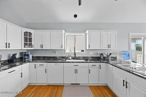 8720 Shipwatch Drive Wilmington NC 28412