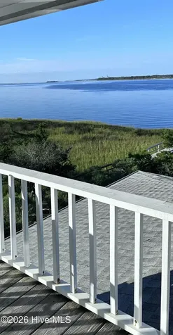 8720 Shipwatch Drive Wilmington NC 28412