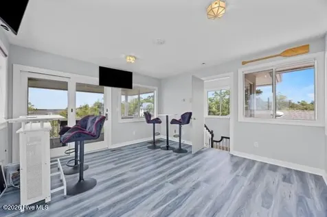 8720 Shipwatch Drive Wilmington NC 28412