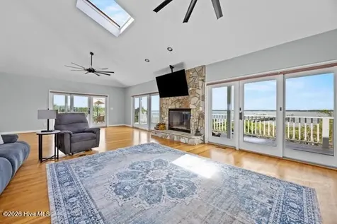 8720 Shipwatch Drive Wilmington NC 28412