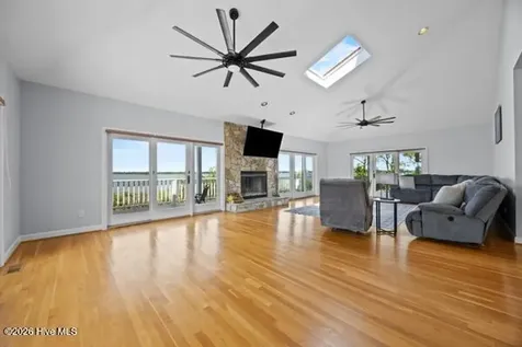 8720 Shipwatch Drive Wilmington NC 28412