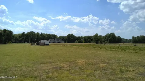 136 Lowes Lane Hertford NC 27944