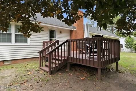 208 Avalon Lane Greenville NC 27858