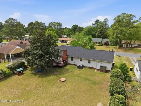 208 Avalon Lane Greenville NC 27858