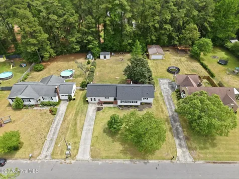 208 Avalon Lane Greenville NC 27858