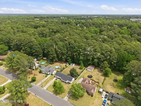 208 Avalon Lane Greenville NC 27858