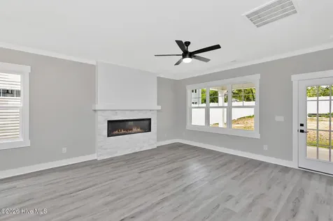 418 Summit Street Aberdeen NC 28315
