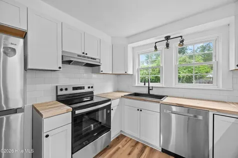 523 Hallsboro Road S Hallsboro NC 28442