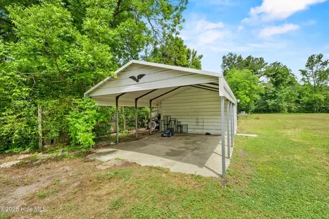 523 Hallsboro Road S Hallsboro NC 28442