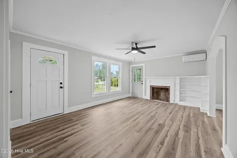 523 Hallsboro Road S Hallsboro NC 28442