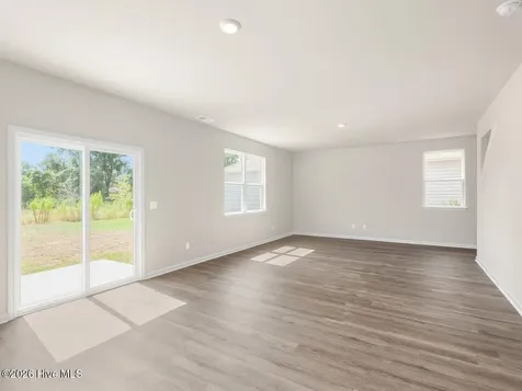 448 Driftwood Drive Richlands NC 28574