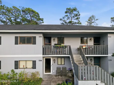 4523 Holly Tree Road Wilmington NC 28412