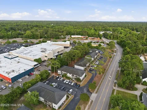 4523 Holly Tree Road Wilmington NC 28412