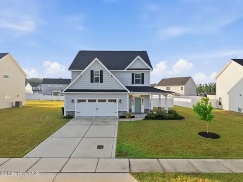 497 Holly Grove Drive Winterville NC 28590