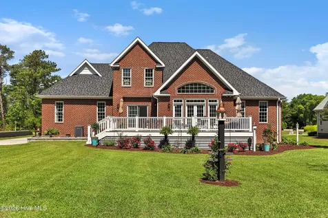 1928 Snowy Egret Drive Morehead City NC 28557