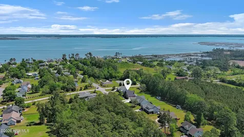 1928 Snowy Egret Drive Morehead City NC 28557