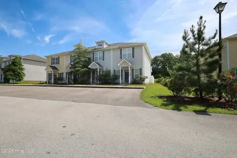 225 Toucan Way Hubert NC 28539