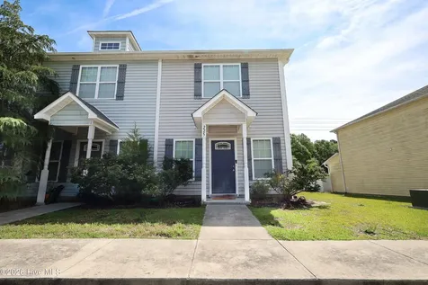 225 Toucan Way Hubert NC 28539