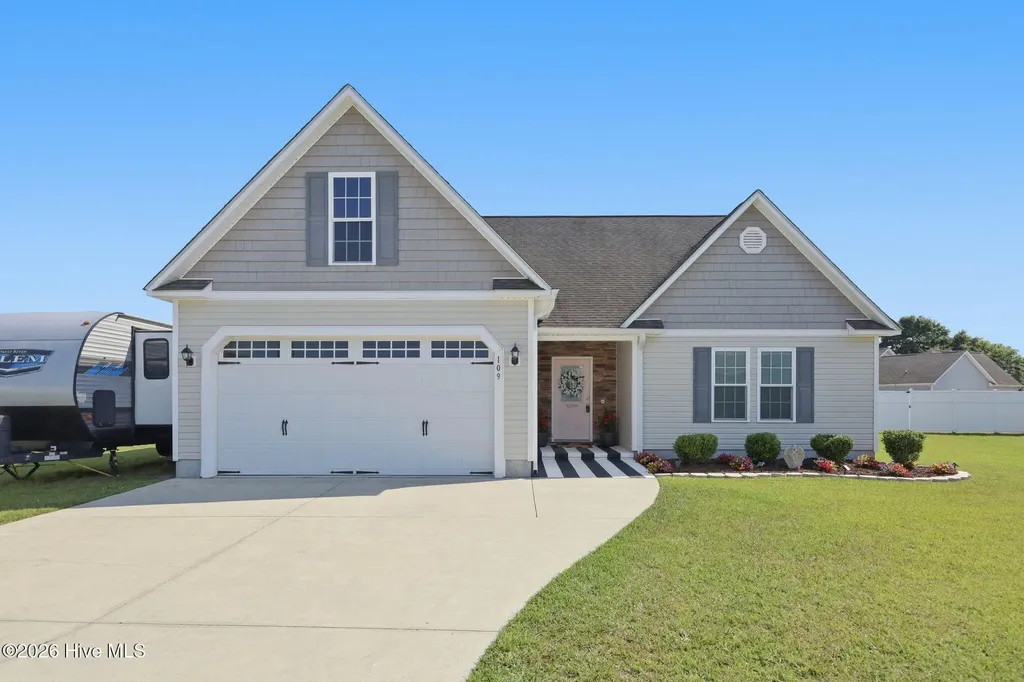 109 Kayak Court Swansboro NC 28584