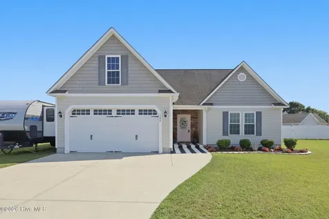 109 Kayak Court Swansboro NC 28584