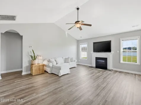 109 Kayak Court Swansboro NC 28584