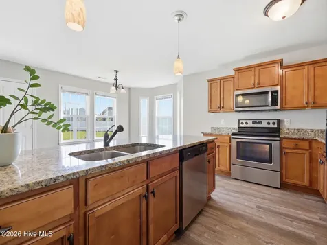 109 Kayak Court Swansboro NC 28584