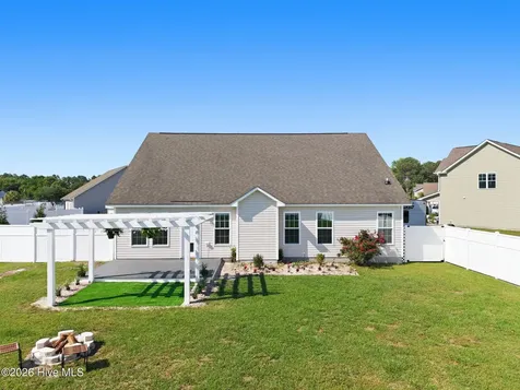 109 Kayak Court Swansboro NC 28584