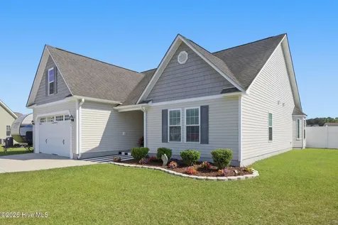 109 Kayak Court Swansboro NC 28584
