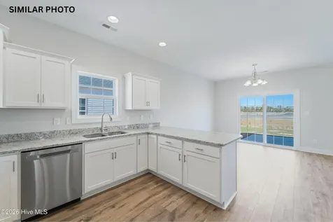 716 Gulley Lane Jacksonville NC 28546