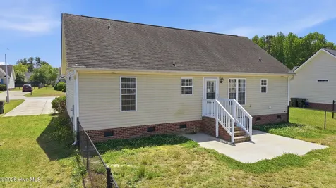 6711 Sassafras Court Sims NC 27880
