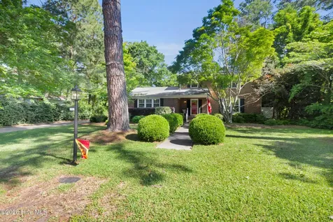 2016 Spencer Avenue New Bern NC 28560