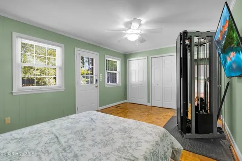 2016 Spencer Avenue New Bern NC 28560