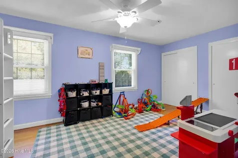 2016 Spencer Avenue New Bern NC 28560