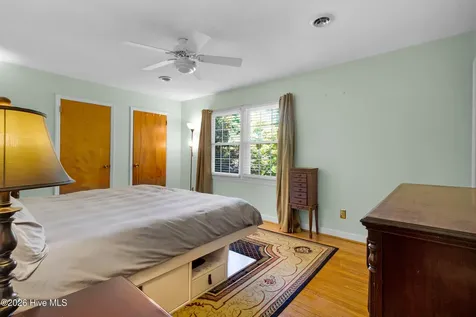 2016 Spencer Avenue New Bern NC 28560