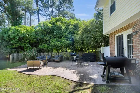 2016 Spencer Avenue New Bern NC 28560