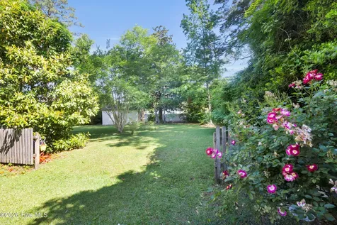 2016 Spencer Avenue New Bern NC 28560