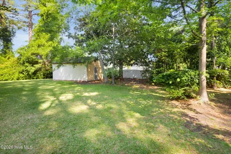 2016 Spencer Avenue New Bern NC 28560