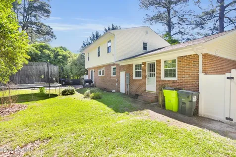 2016 Spencer Avenue New Bern NC 28560