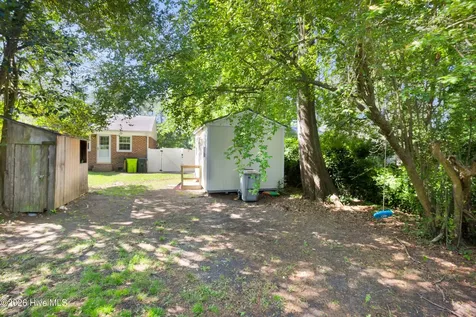 2016 Spencer Avenue New Bern NC 28560