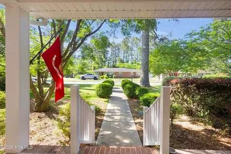 2016 Spencer Avenue New Bern NC 28560