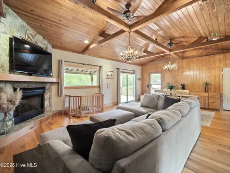 221 Estate Road Atkinson NC 28421