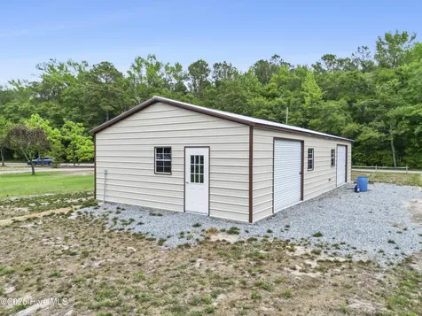 221 Estate Road Atkinson NC 28421