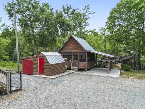 221 Estate Road Atkinson NC 28421