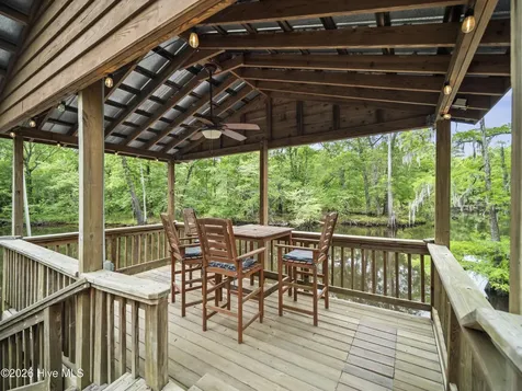 221 Estate Road Atkinson NC 28421