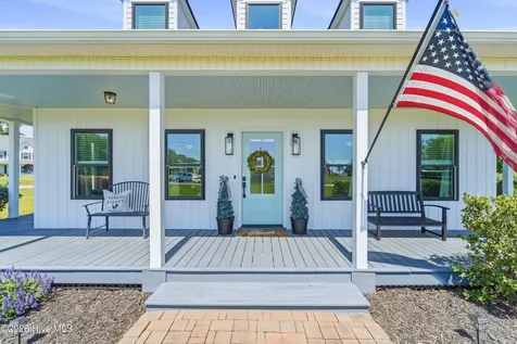48 Pickett Way Swansboro NC 28584