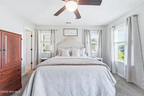 48 Pickett Way Swansboro NC 28584