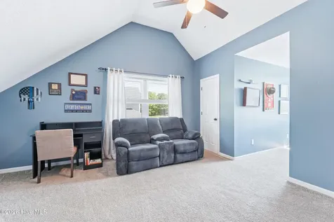 48 Pickett Way Swansboro NC 28584