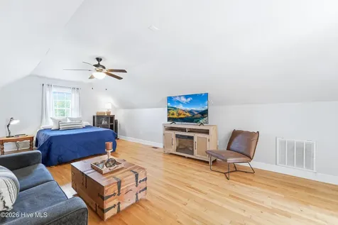 48 Pickett Way Swansboro NC 28584